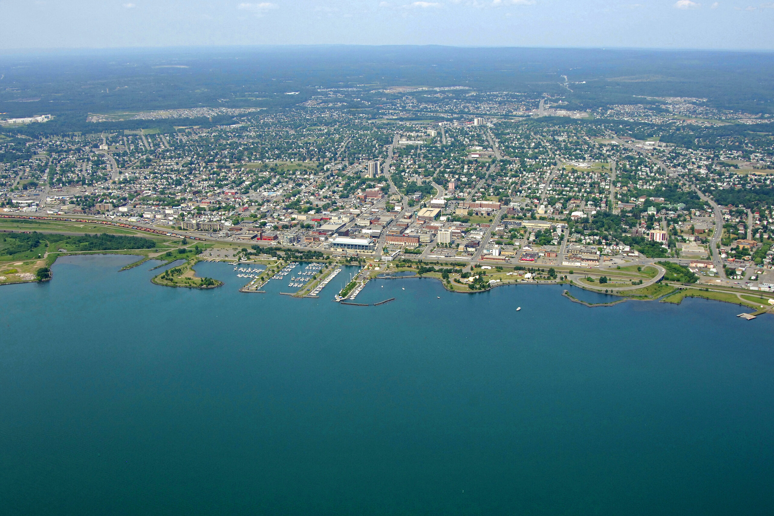 Canada: Political candidates in Thunder Bay discuss Basic Income