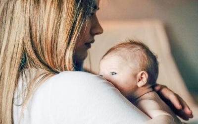 Portland OR program hands pregnant women cash every month — and research says it works